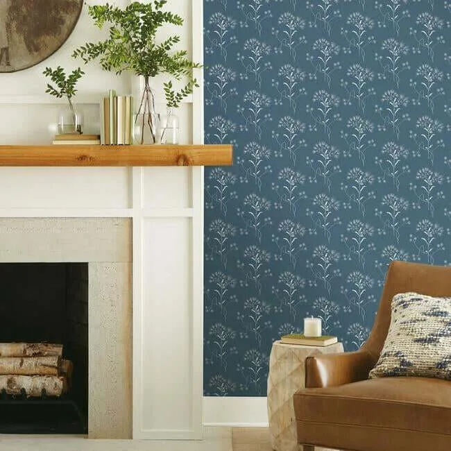 York Wallcoverings Magnolia Home Wildflower wallpaper, color White & Blue, SKU PSW1154RL
