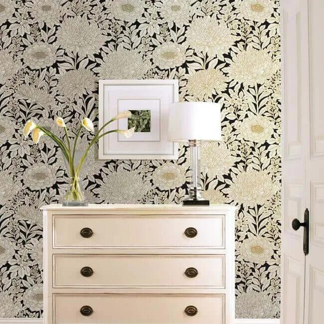 York Wallcoverings Wood Block Blooms wallpaper, color Black & Gold, SKU BW3923
