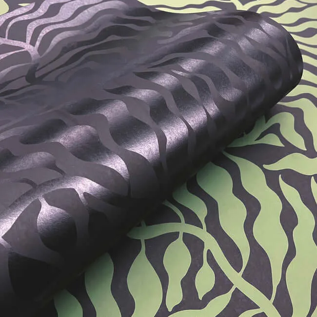 York Wallcoverings Fern Fronds wallpaper, color Black & Green, SKU AG2061