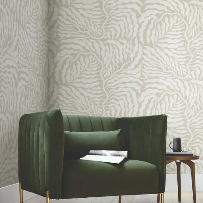 York Wallcoverings Fern Fronds wallpaper, color Taupe & White, SKU AG2063