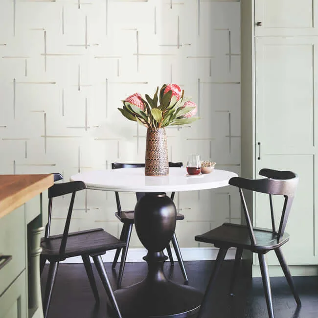 York Wallcoverings Gilded Sumi-E wallpaper, color Neutral & Glint, SKU AG2043