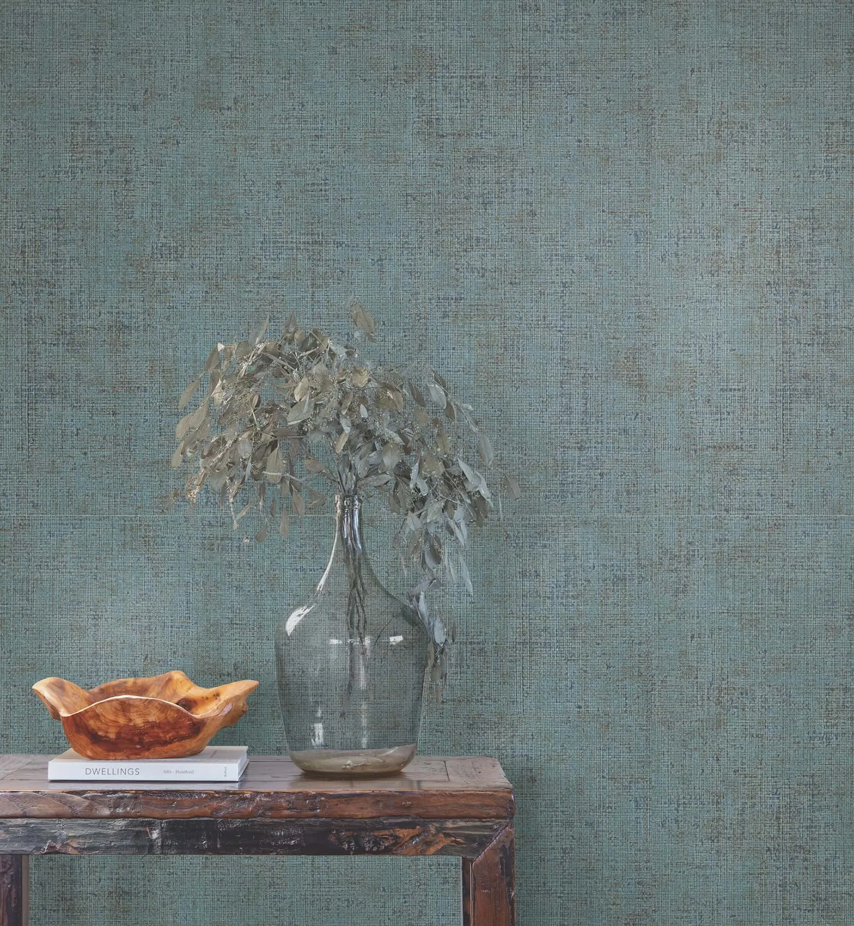 York Wallcoverings Alma wallpaper, color Blue, SKU SI7151