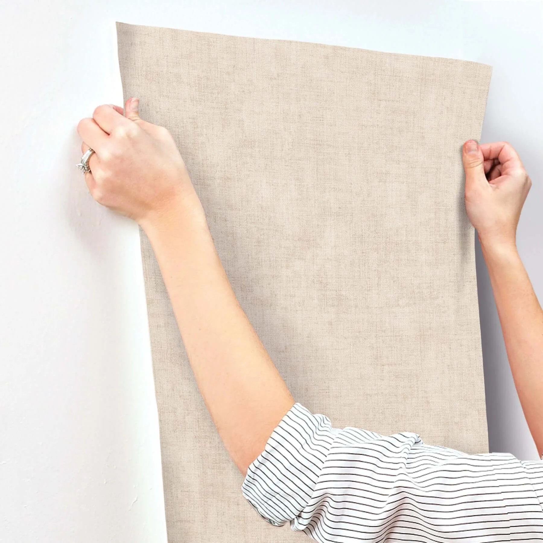 York Wallcoverings Alma - Plaster Wallpaper | Buy Online York Wallcoverings Alma wallpaper, color Plaster, SKU SI7140