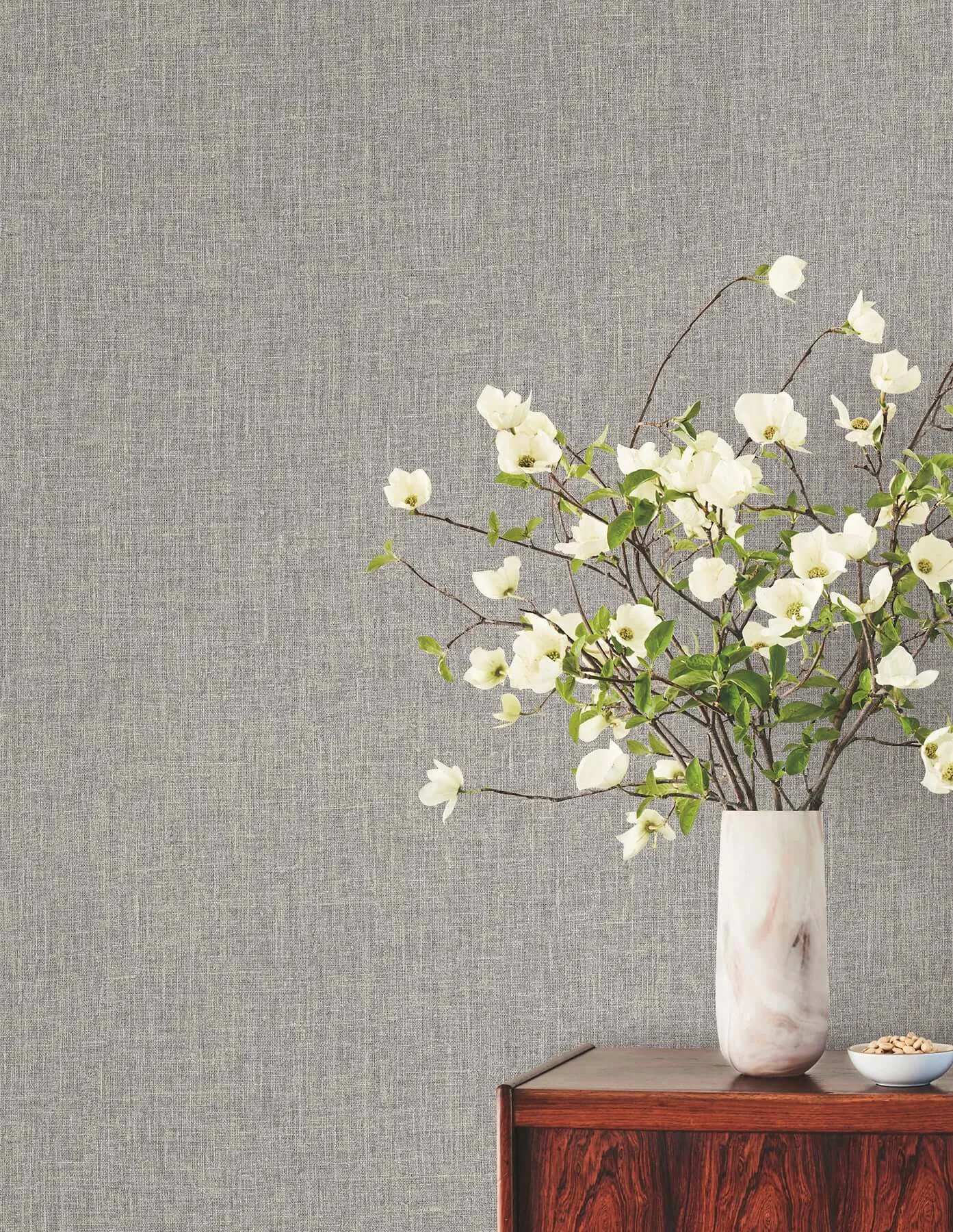 York Wallcoverings Cromie wallpaper, color Smoke, SKU SI6904