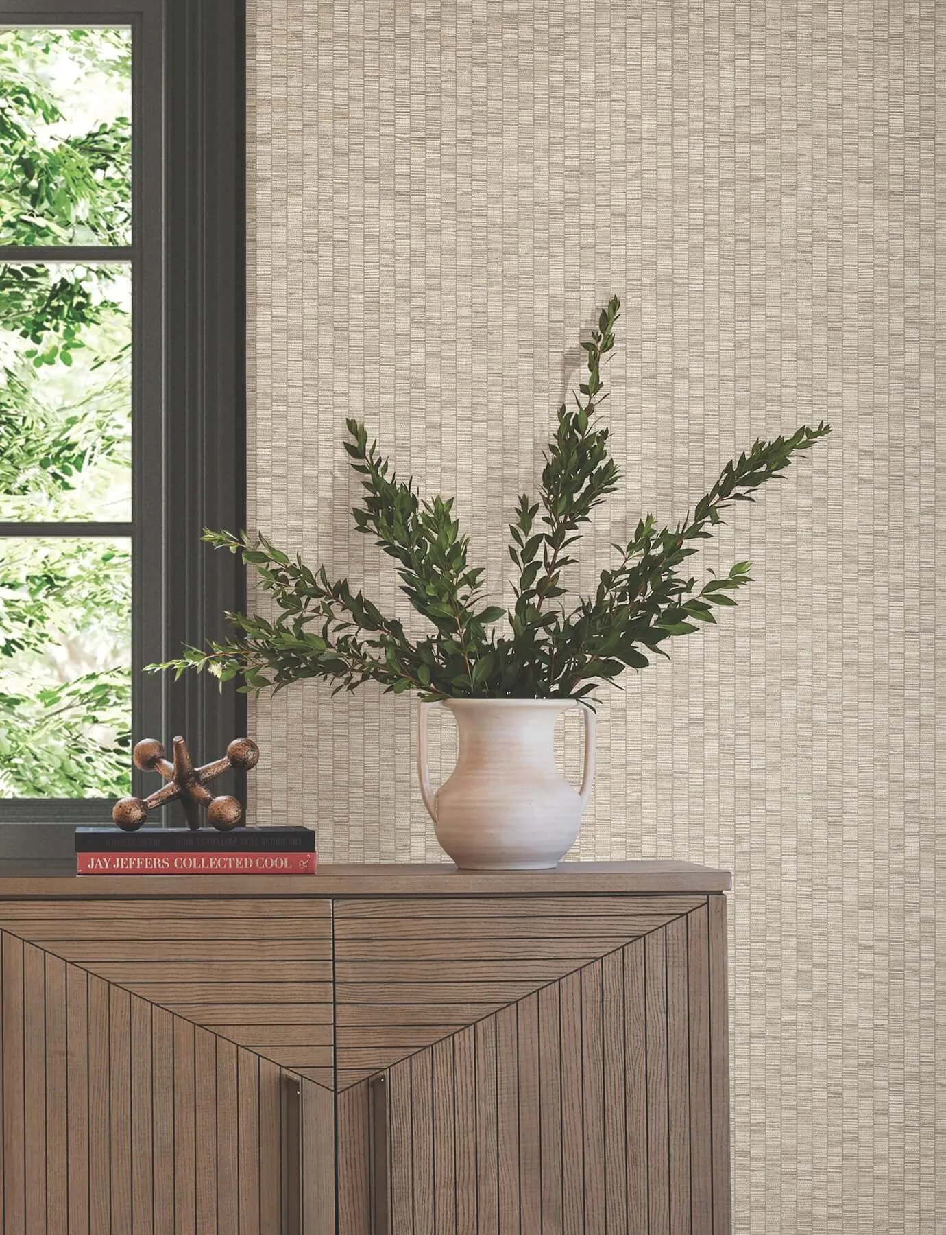 York Wallcoverings Lemuria wallpaper, color Beige, SKU SI6571