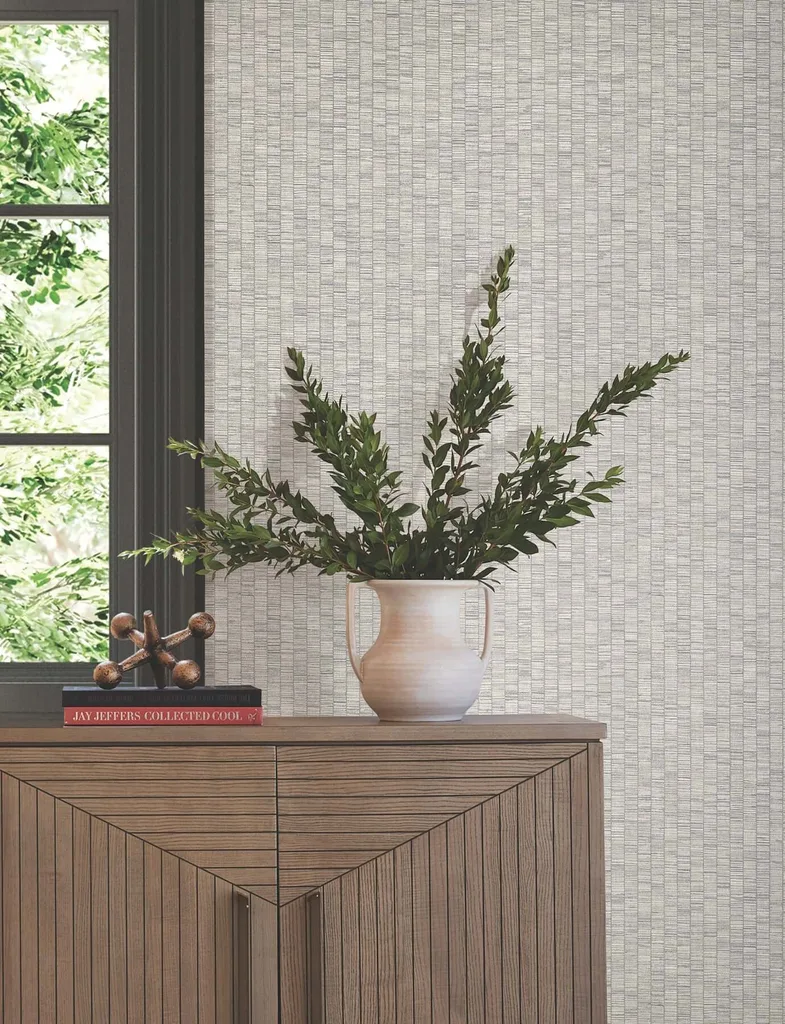 York Wallcoverings Lemuria wallpaper, color Mist, SKU SI6570