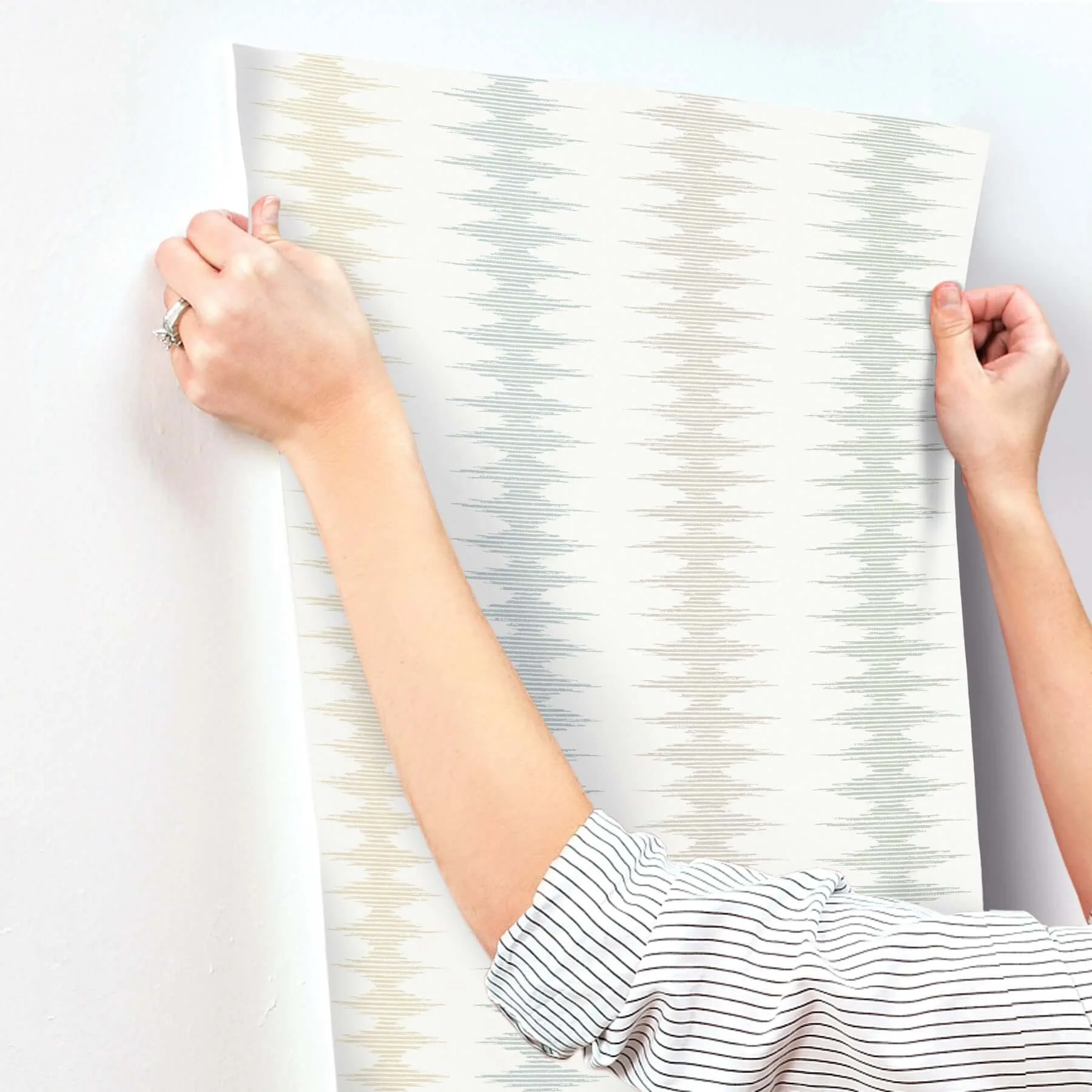 York Wallcoverings Woven Desert wallpaper, color Coastal, SKU MT5641