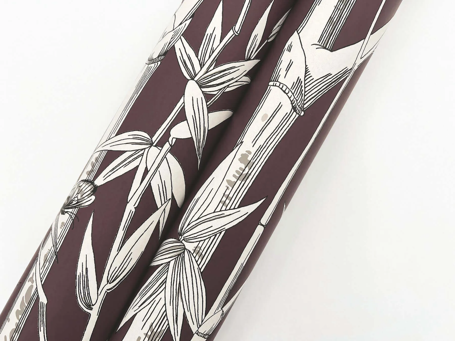 York Wallcoverings Bambou Toile wallpaper, color Burgundy, SKU RT7835
